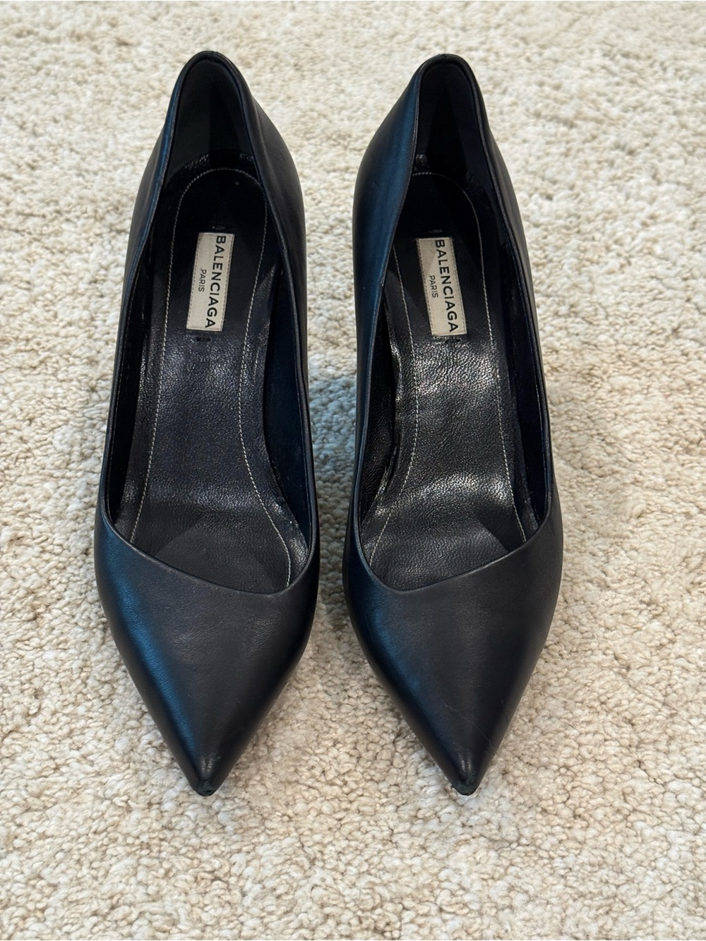 Balenciaga Black Leather Pumps IT37